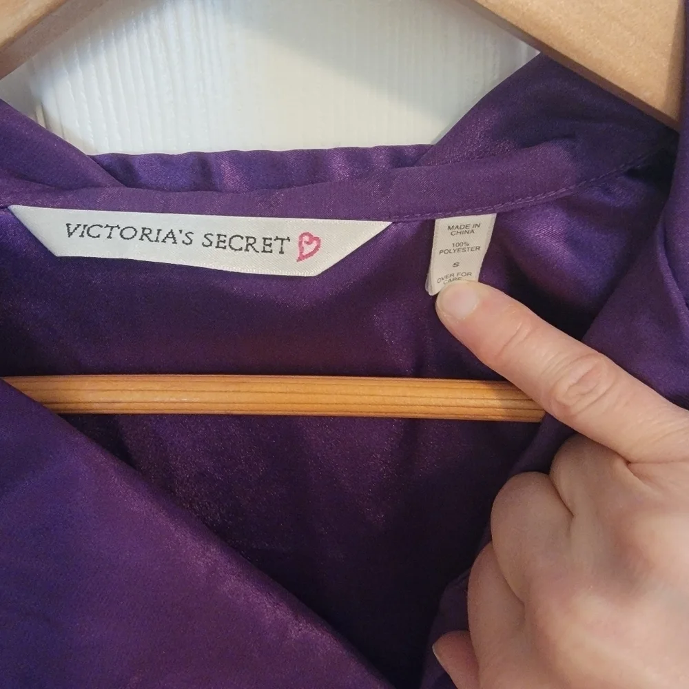 Victoria's Secret Purple Oversized Satin Sleep Shirt Size S - Picture 6 of 6